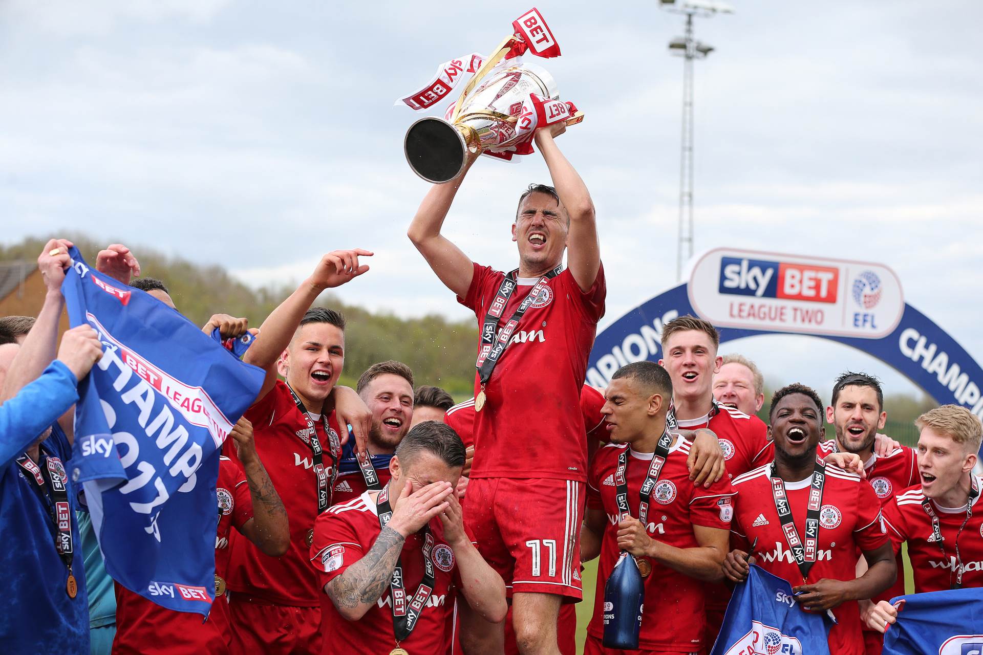  Englezi presekli: Kraj Lige 2, ali igraće se plej-of 