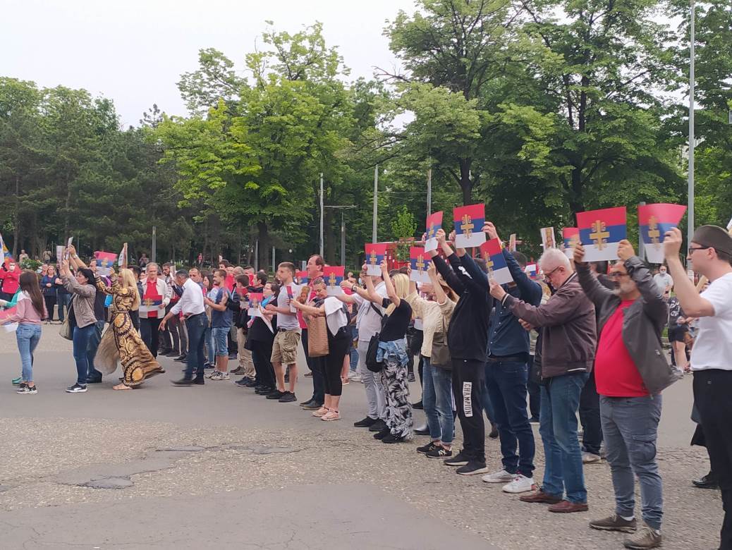  I danas protest u Beogradu: Ne damo vladiku, ne damo svetinje (FOTO, VIDEO) 
