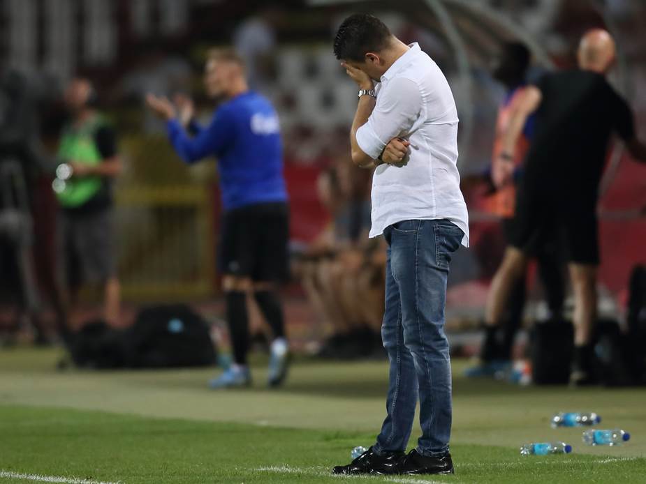  Bivši trener Zvezde izgubio 5. meč zaredom vladan milojevic 