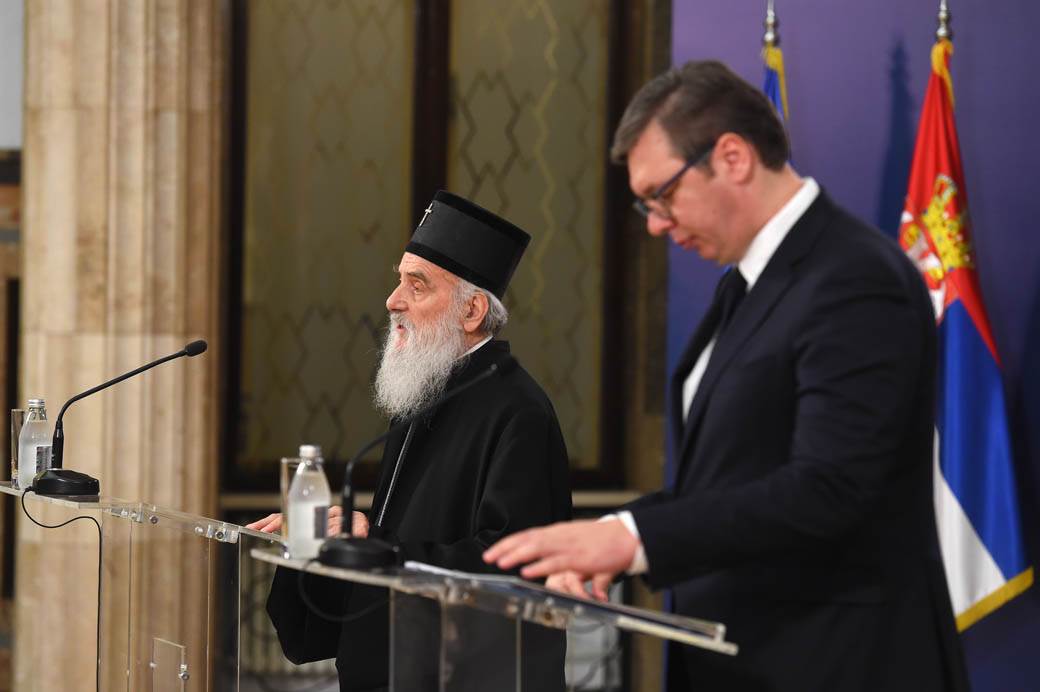  Vučić: Ako će političari da prave crkve, onda je došlo zadnje vrijeme 