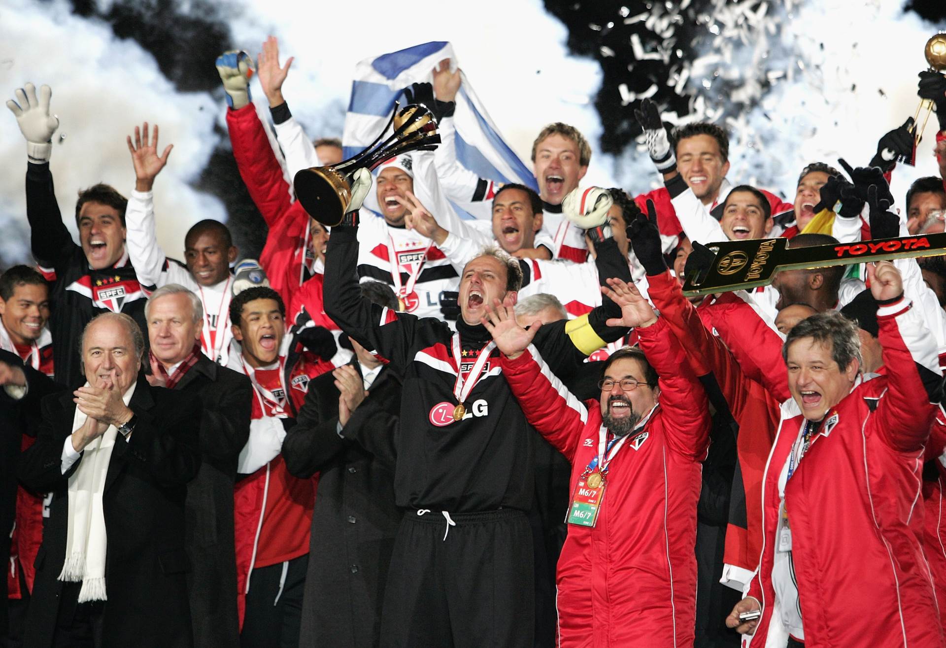  Flavio-Donizete-fudbaler-koji-je-prodao-medalju-svetskog-prvaka-zbog-kokaina-Sao-Paulo-2005 