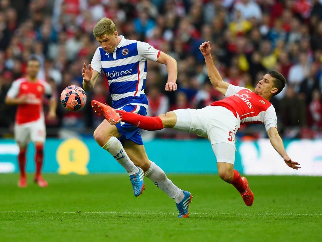  Ruski fudbaler u bolnici: Koronu pokupio u klubu, pa zarazio ženu i djecu 