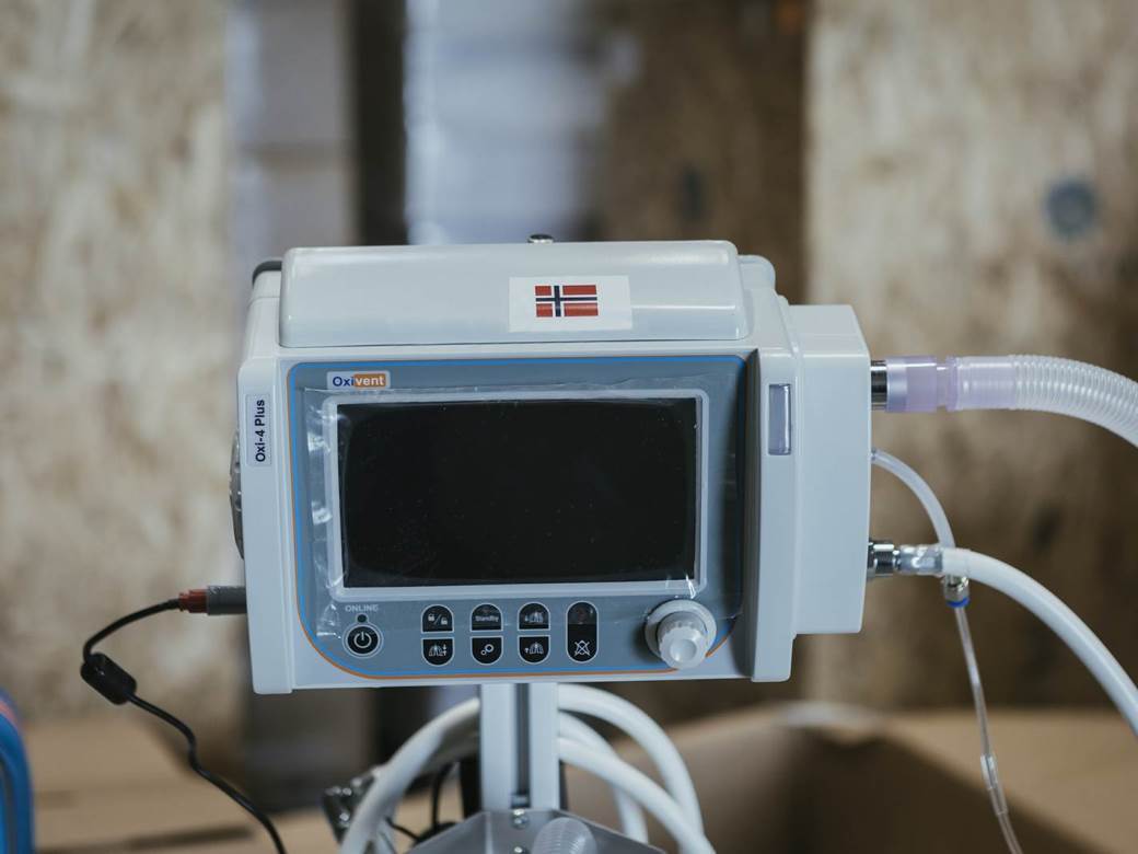  Norveška Crnoj Gori donirala deset respiratora 