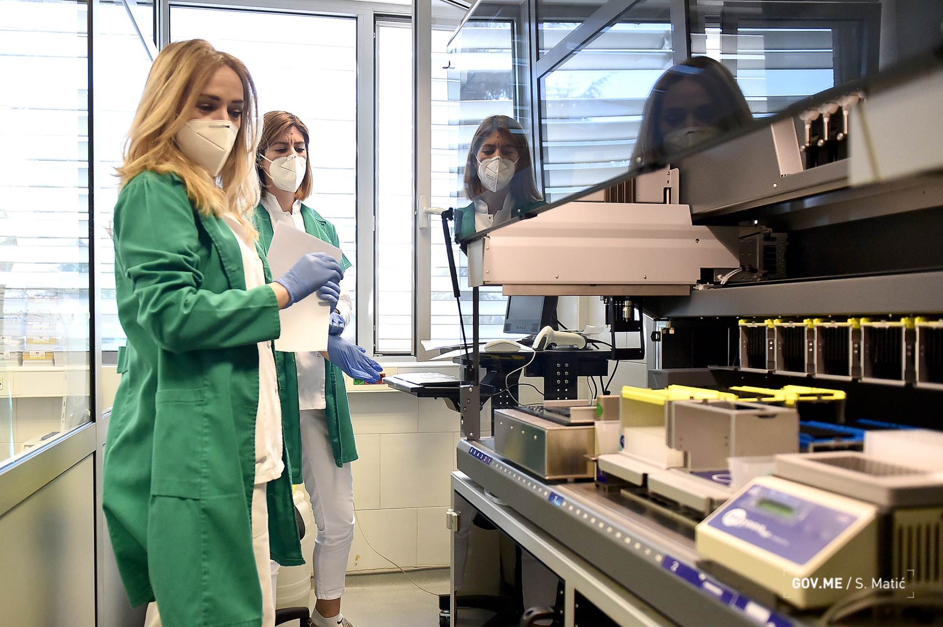  crna gora korona virus broj umrlih i oboljelih 