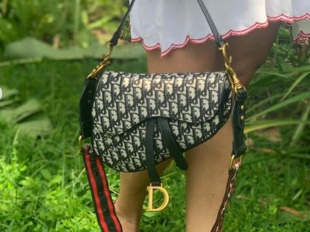  Modni klasik: Kako izgleda torbica koja je Dioru donela milione FOTO 