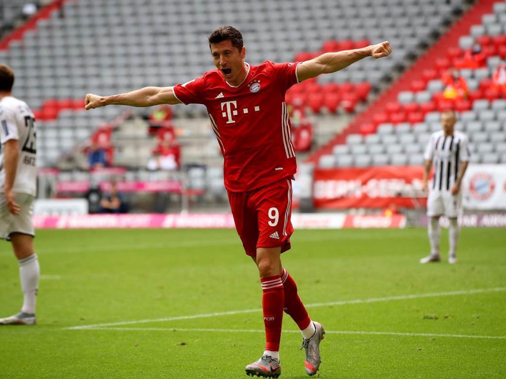  Robert-Levandovski-najbolji-igrac-Bundesliga-2019/2020 