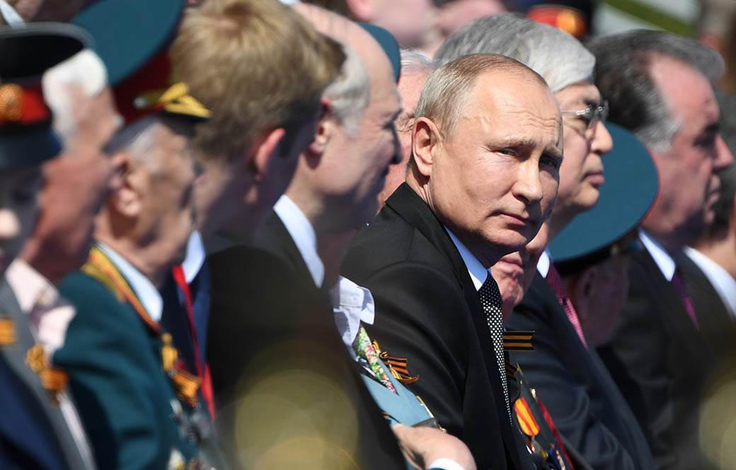  Bžežinski savjetuje: Nove sankcije Rusiji, Putin osilio! 