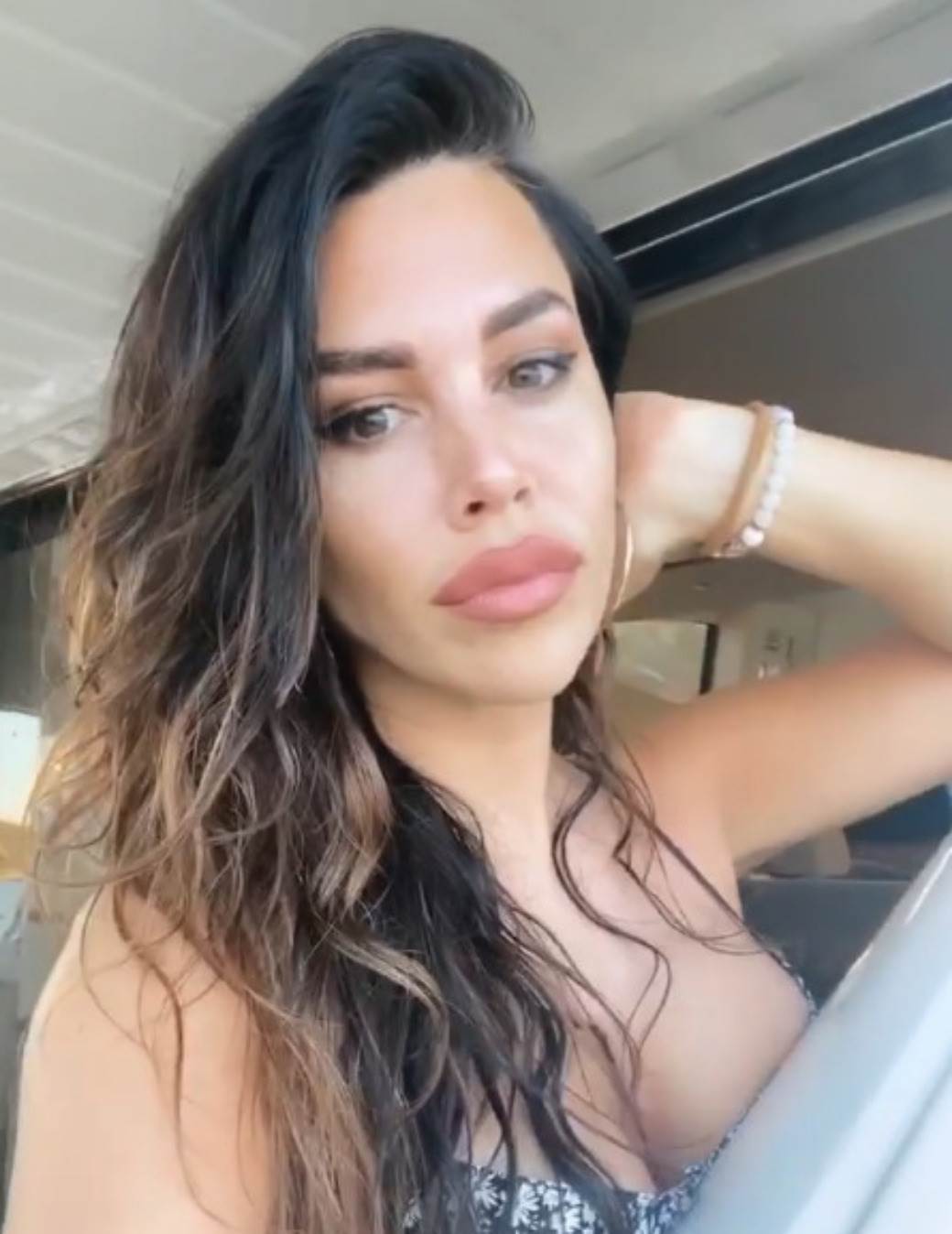  Kaja-Ostojic-na-jahti-sa-Mateom-Pavlovicem 