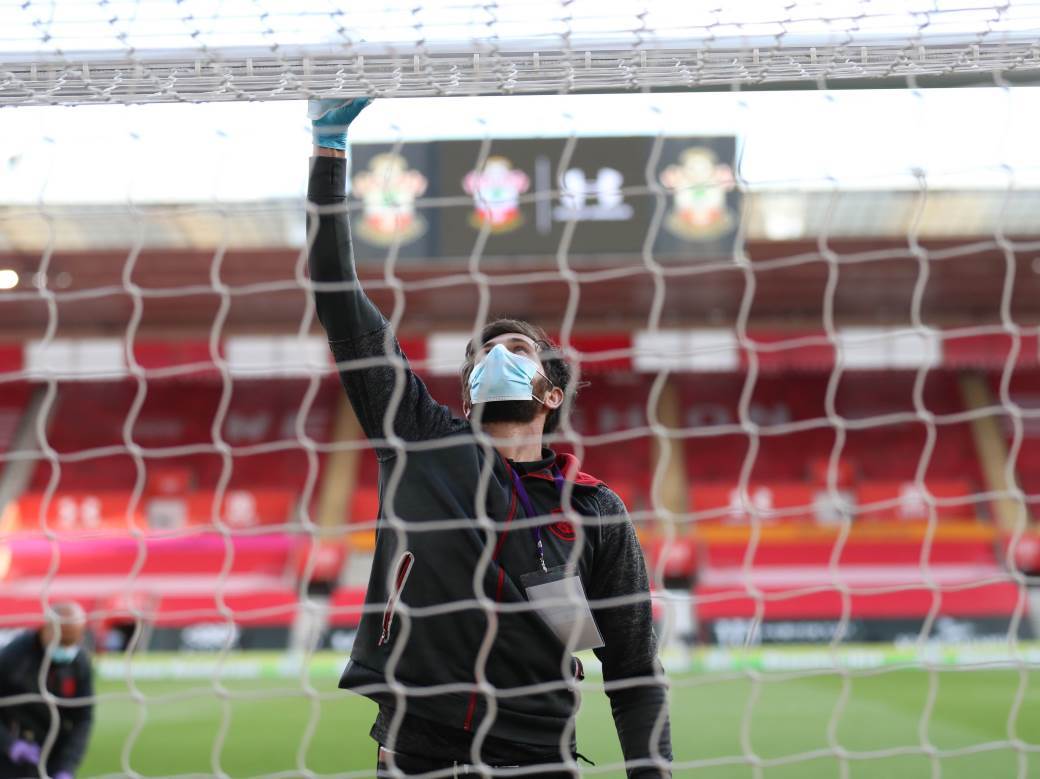  KAKVA GREŠKA: Igrao pozitivan, sada je zaraženo 20 fudbalera! 