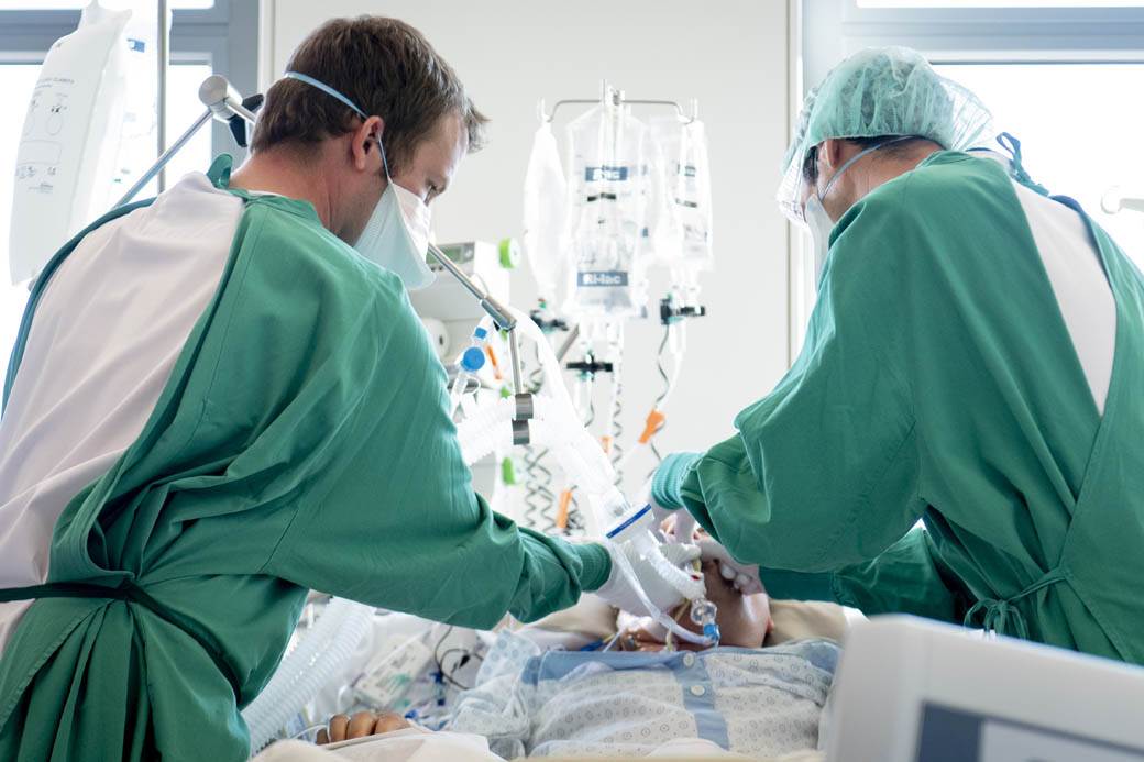  U Srbiji preminule dve osobe, smanjen broj zaraženih, ali i dalje dosta pacijenata na respiratorima! 
