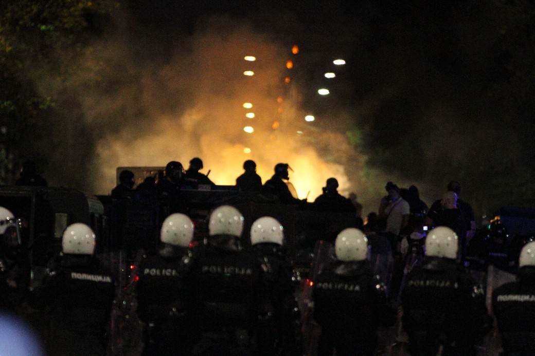  Vulin: OVO nisu protesti već pokušaj DRŽAVNOG UDARA! 
