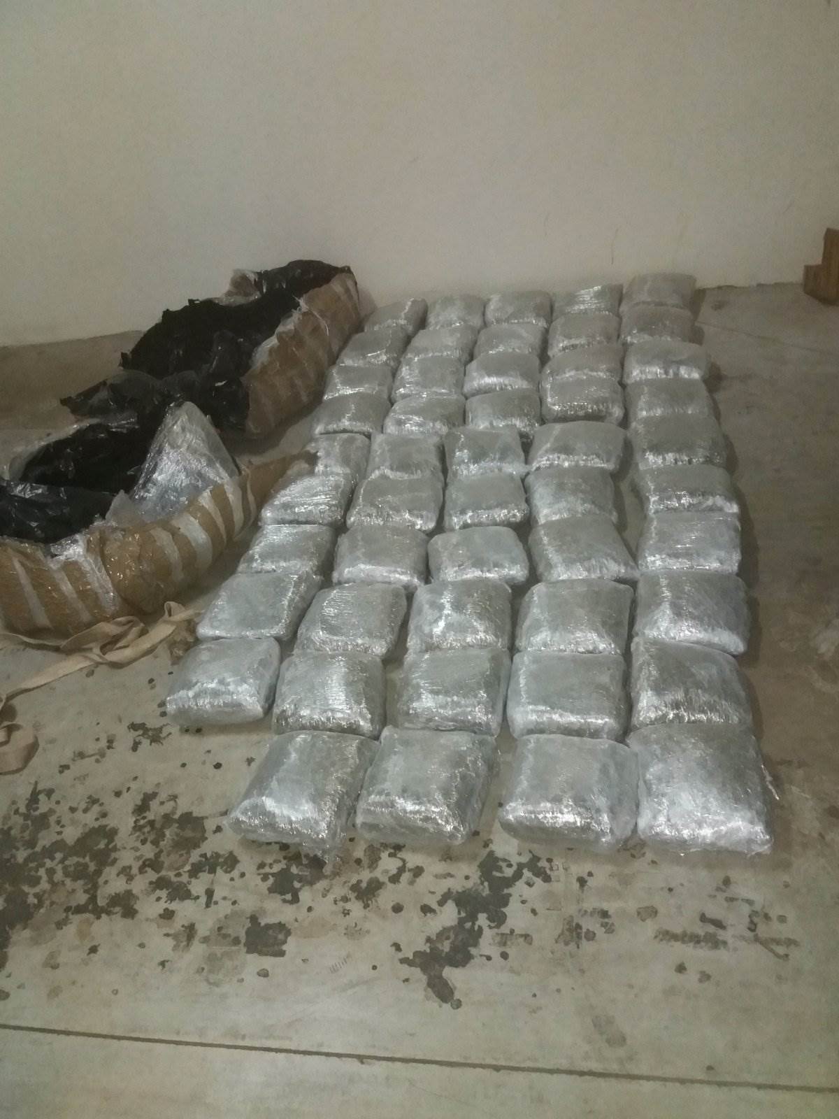  Policija pronašla 54 kg marihuane 