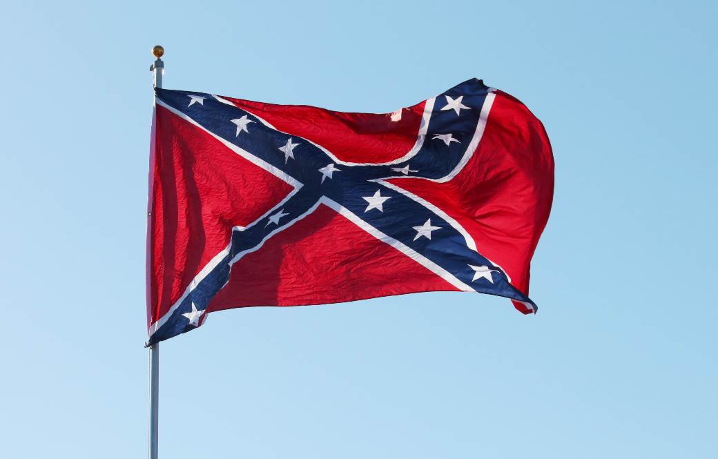  PROTERANA IZ VOJNIH BAZA: SAD uvele zabranu isticanja zastave Konfederacije 