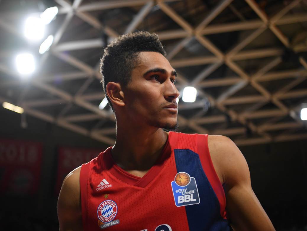  Maodo-Lo-otisao-iz-Bajerna-u-Albu-plejmejker 