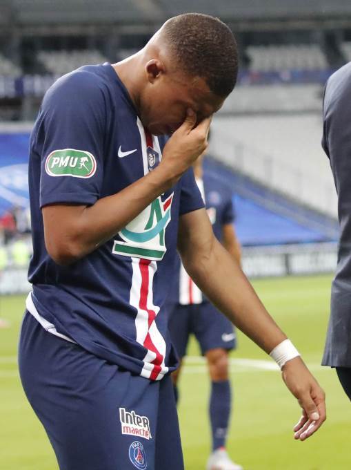  MBAPE OTVORIO DUŠU: Mislio sam da sam mrtav, plakao sam noćima 