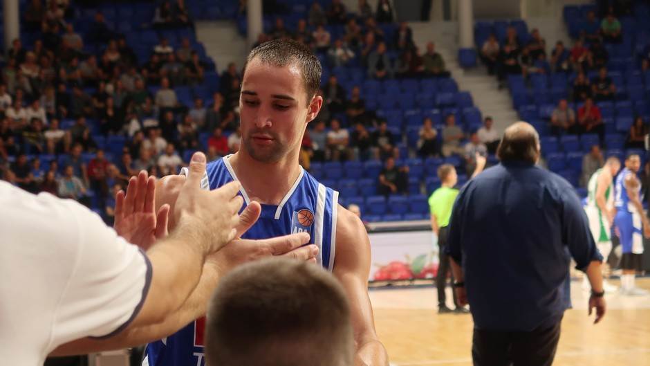  Bivši plej Budućnosti prelazi u DOKTORE! 