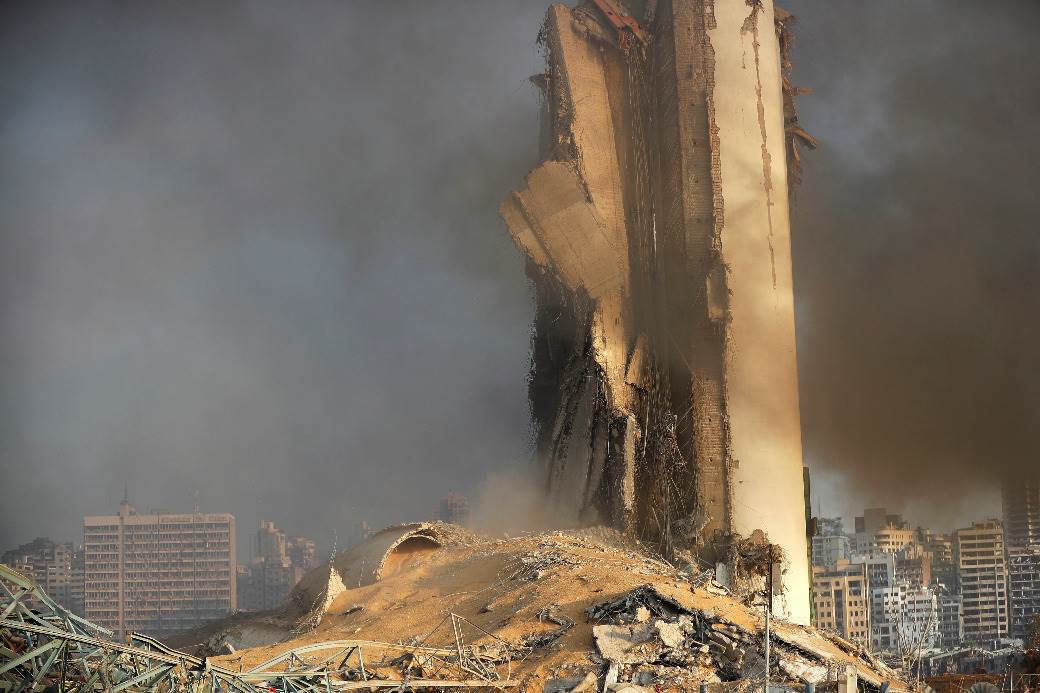  TOTALNA DESTRUKCIJA: Najnoviji snimci iz Bejruta - GRAD ruina, OVO JE PRAVA TRAGEDIJA  (VIDEO) 