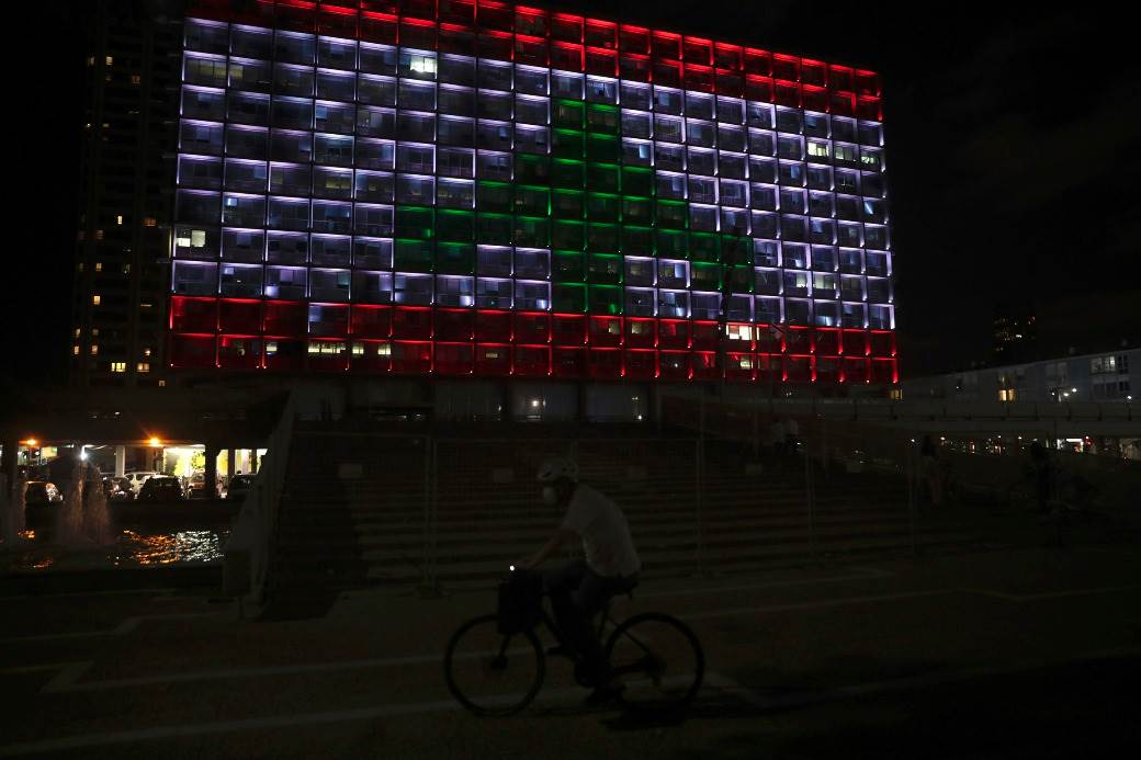  OVO SE RETKO DEŠAVA: Libanska zastava zasijala u Tel Avivu 