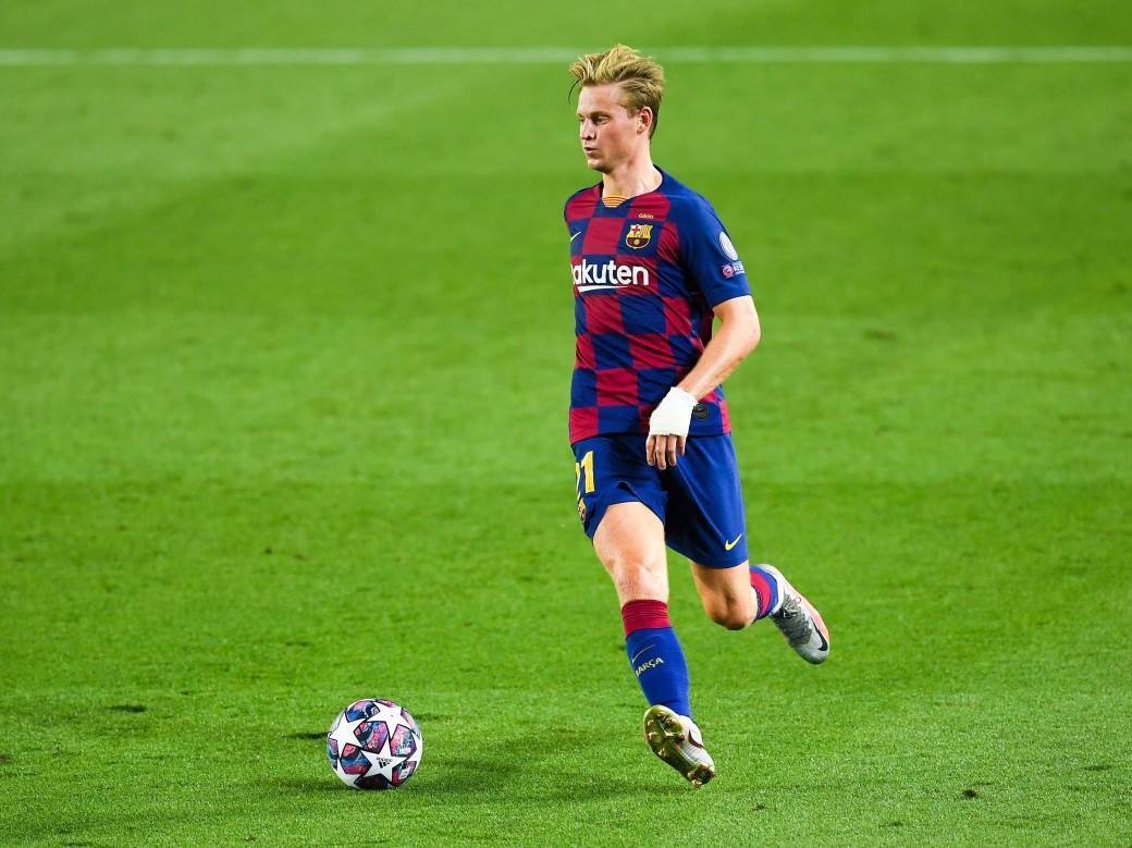  Navijači Barselone BRINULi, ali bez razloga: Devojka otkrila bizarnu ''povredu'' mladog fudbalera! 