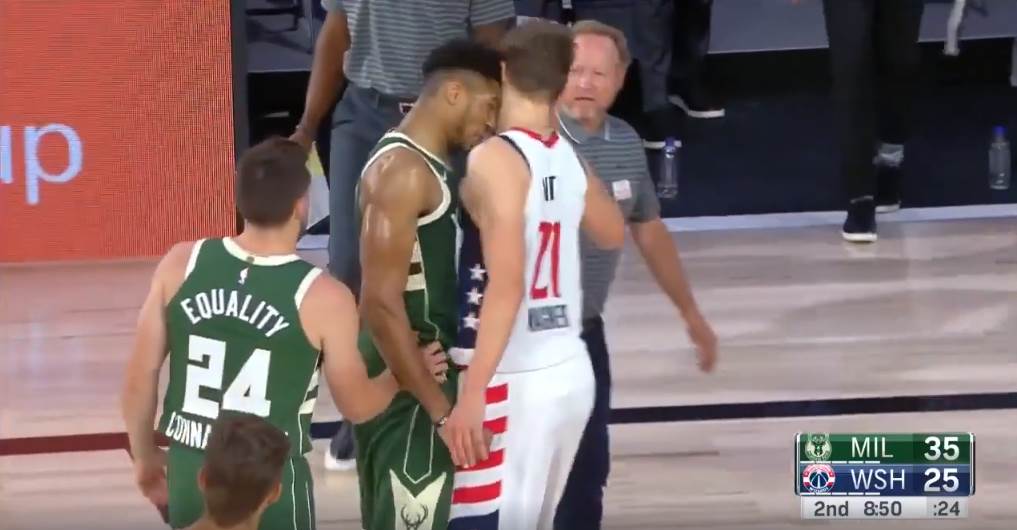  MVP kandidat, a protivnike udara glavom: Zbog OVOG je isključen Janis! (VIDEO) 