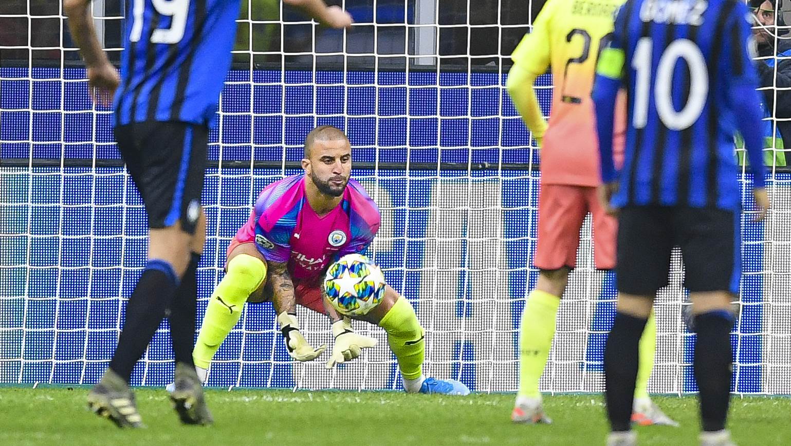  Jedini golman koji je zaustavio Atalantu ove sezone NIJE golman! 