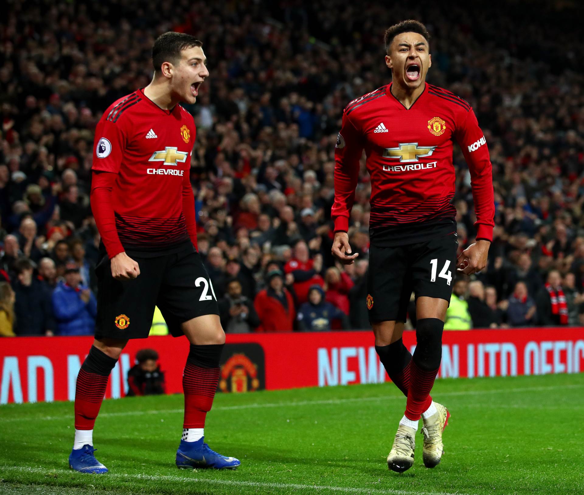  Mančester prodaje SEDMORICU: Tri godine bez trofeja, ove igrače mnogi više NE ŽELE DA VIDE! 