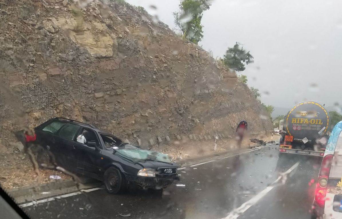  SAOBRAĆAJNA NESREĆA na putu Nikšić - Vilusu, poginuo muškarac 