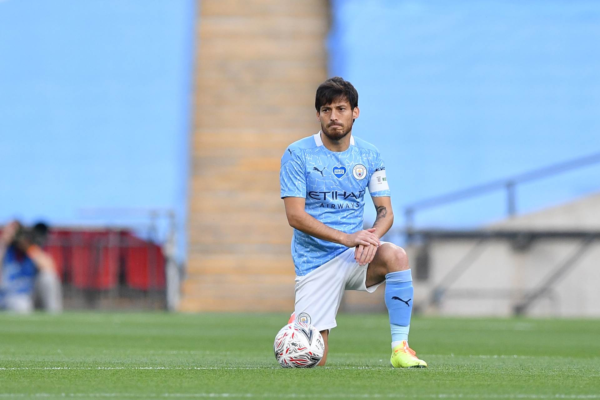  SPORTSKI DIREKTOR LACIJA BESAN NA DAVIDA SILVU: Jedna rečenica je bila dovoljna da kaže sve što misli! 