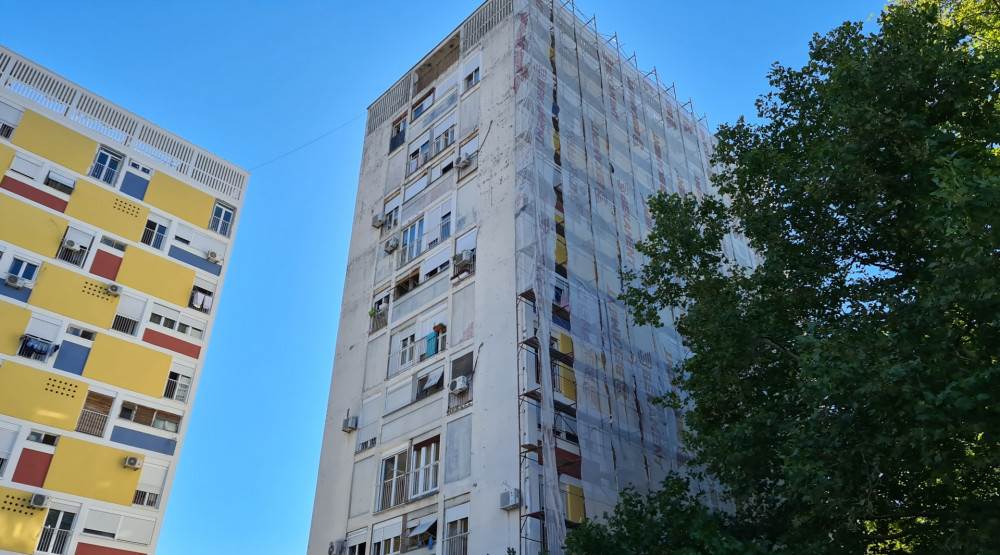  Agencija za stanovanje nastavlja da uređuje fasade širom Podgorice 