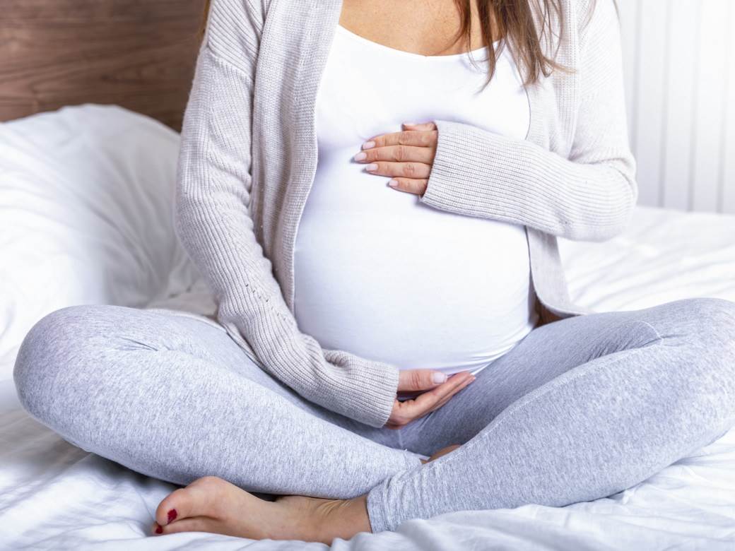  Napitak koji svi pijemo, u trudnoći može da bude koban 