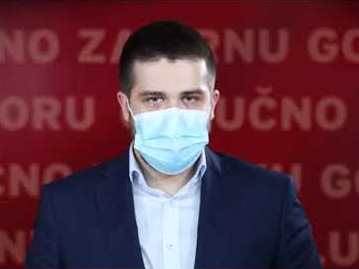  Nikolić: Očajnici napali našu kancelariju na Draču, nadležni da reaguju 