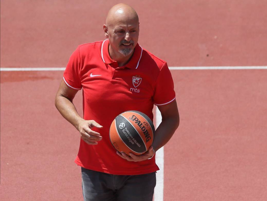  SAŠINA ZVEZDA SE NAZIRE: Čvrsta odbrana i ubedljiva pobeda u Turskoj 