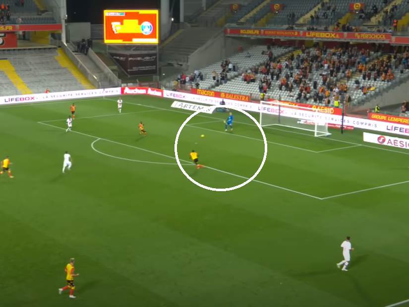  Lens-PSZ-1-0-golman-se-obrukao-greska-gol-VIDEO-izmenjen-tim-korona-virus 