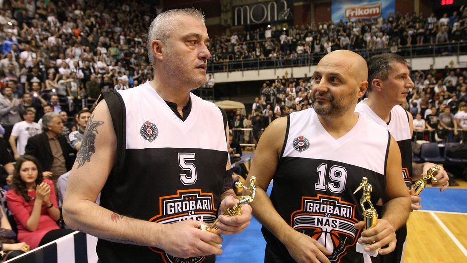   Crno-beli sabor u Pioniru: Svi za Partizan! 