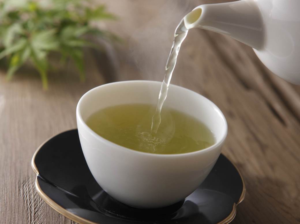  kako djeluje zeleni čaj  