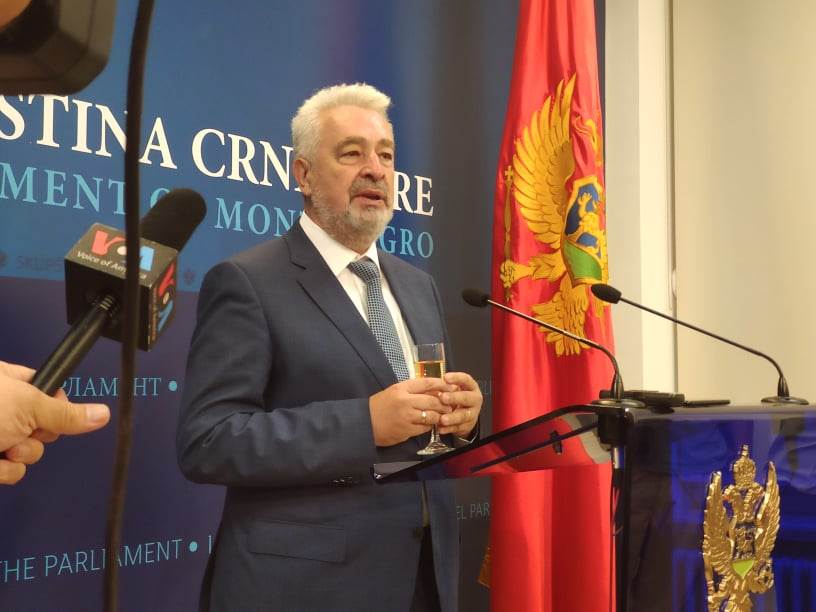  KRIVOKAPIĆ: Prijetnje Abazoviću su prijetnje svemu normalnom u Crnoj Gori 