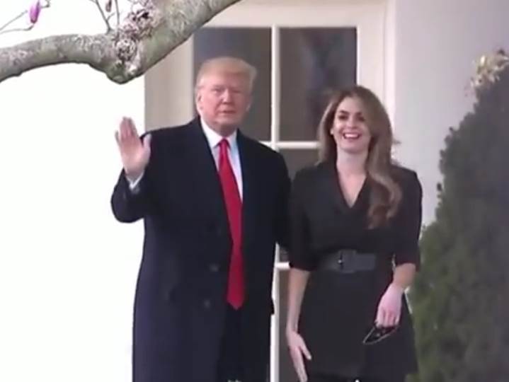  OTKRIVENO KAKO SE TRAMP ZARAZIO: Ovo je fatalna savjetnica koja je uvijek uz predsjednika Amerike (FOTO/VIDEO) 