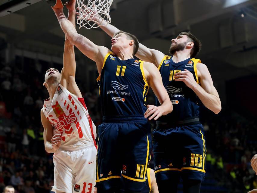  KORONA HARA EVROLIGOM: Još jedan tim pogođen virusom, nastavlja se katastrofalan niz! 