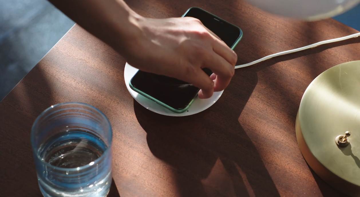  NAJGORI iPHONE 12 PROBLEM DOSAD: Korisnici ga i ne koriste, a ona praktično pa nestala! 