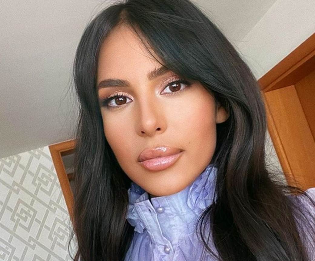  POZIRALA BEZ GRUDNJAKA: Prezgodna Anastasija prvo oduševila snimkom 