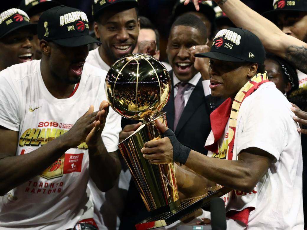  NBA ŠAMPION MORA DA SE SELI IZ KANADE? Toronto traži novi domaći teren u SAD! 