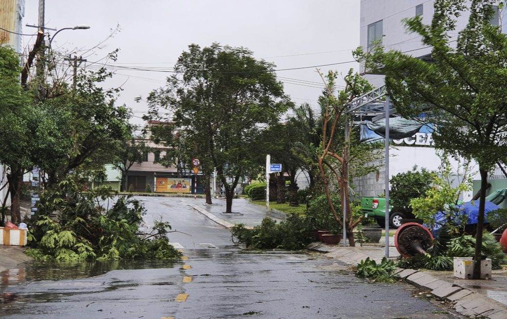  MOLAVE NOSI SVE PRED SOBOM: U udaru tajfuna najmanje 19 mrtvih, 64 osobe nestale! 