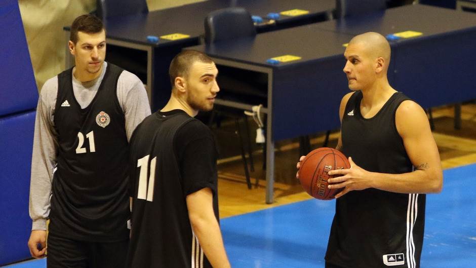  PARTIZAN: Samo "nesporazum" sa Pavlovićem! 