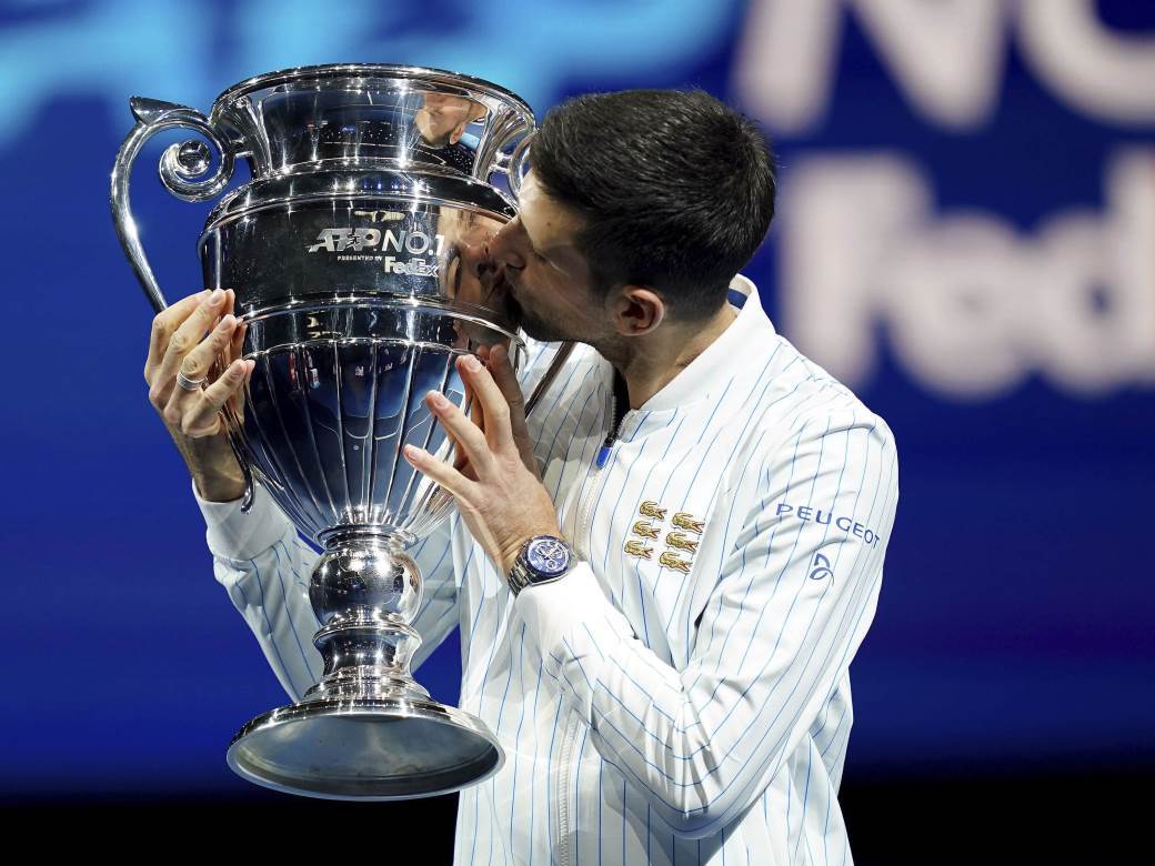  ATP SRAMNO ČESTITAO ĐOKOVIĆU: Nisu mogli da pomenu samo Novaka, morali su da ubace i Britanca! (FOTO 