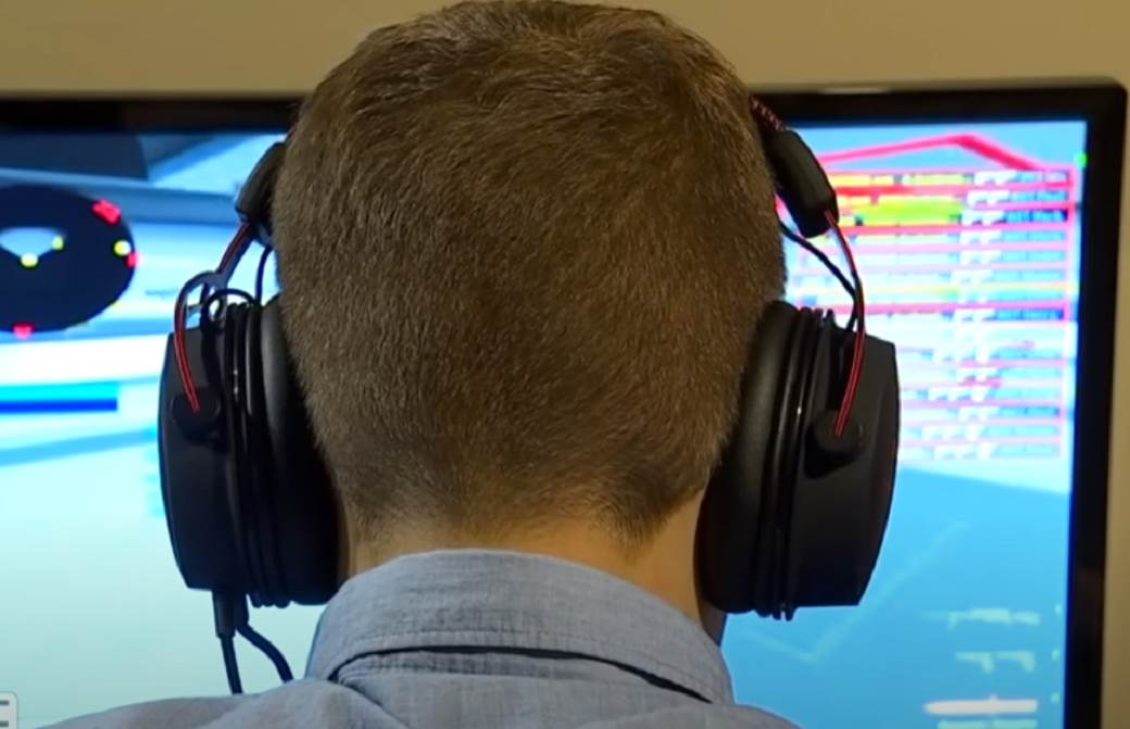  NAJSKUPLJA VIDEO IGRA NA SVETU KOŠTA 156.000 DOLARA 