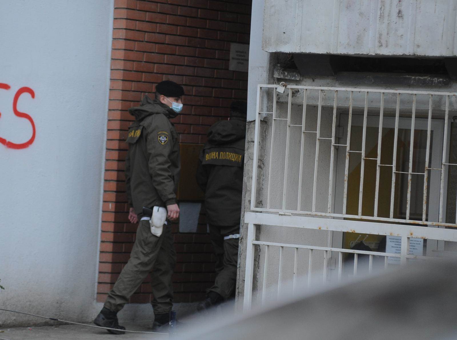  Policija ušla u stan u Mostaru, tamo zatekli stravičan prozor 