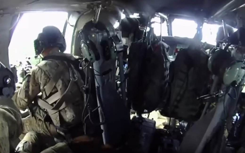  KORISTILI NOGU MRTVOG TALIBANA KAO KRIGLU: Brutalne fotografije iz Avganistana ŠOKIRALE svet! (FOTO) 