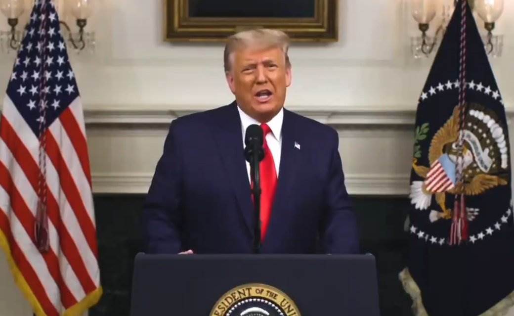  NOVI SKANDAL DONALDA TRAMPA: Procurio kompromitujući snimak u javnost, tražio da mu "nađu" dodatne g 