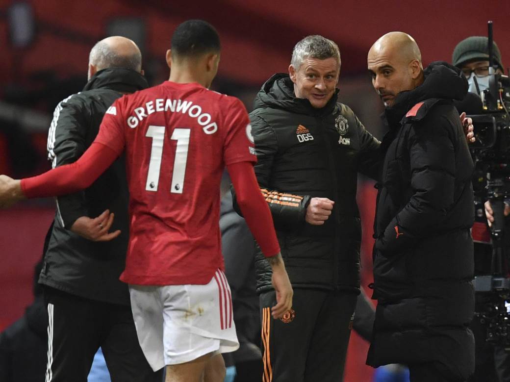  ZBOG OVE FOTKE JE POBESNELA LEGENDA: Mančesterski derbi nije derbi - "ovo nikad nisam video" 