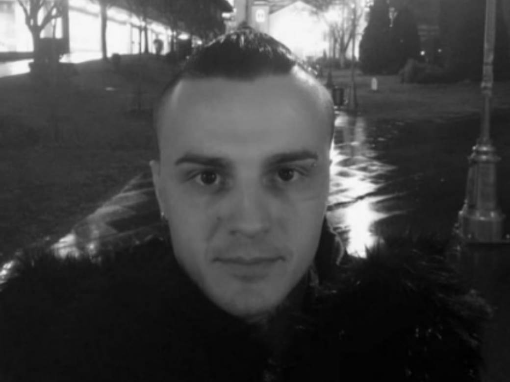  PREMINO BUBNJAR SALE POPOVIĆ U 36. GODINI! 